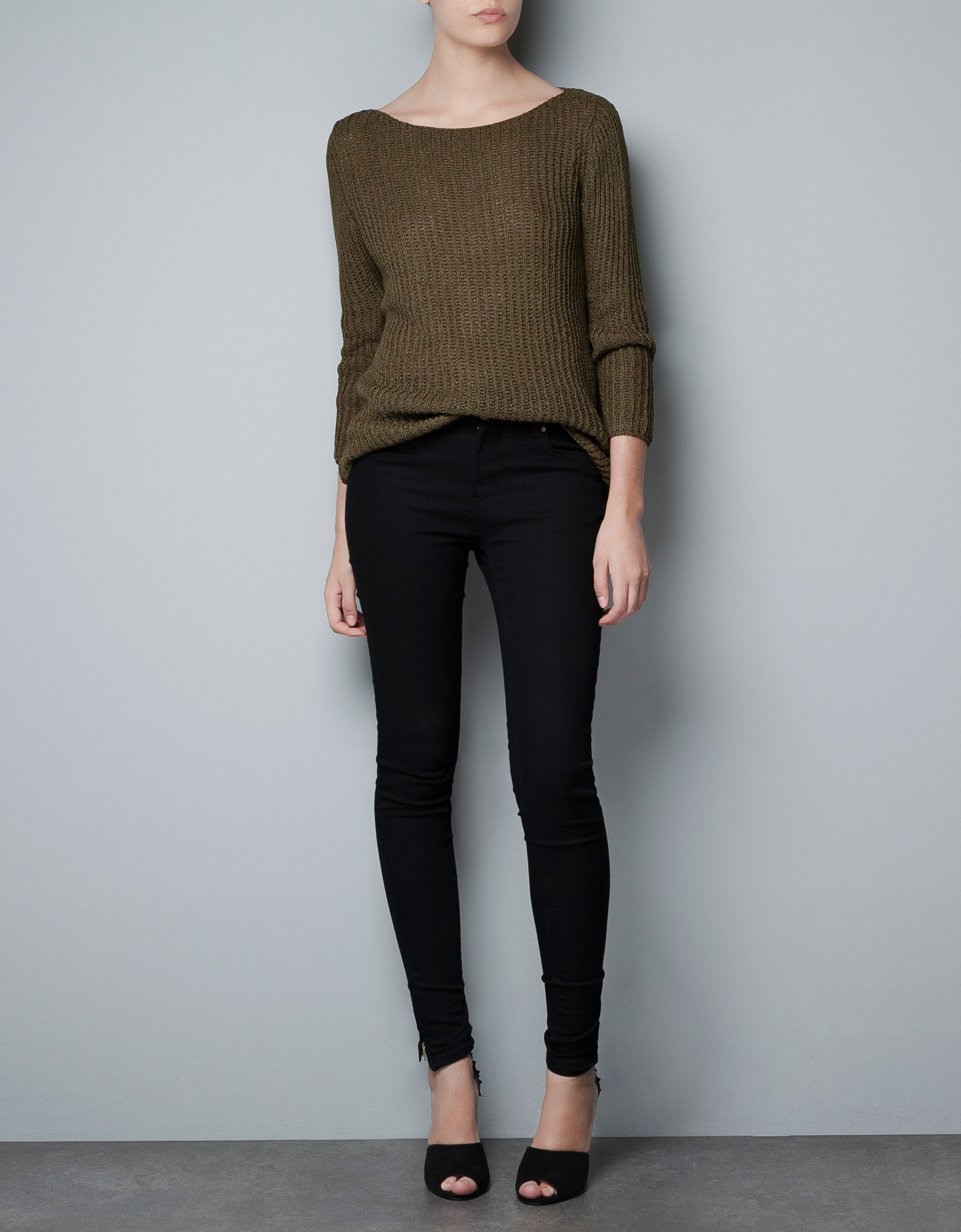 zara khaki sweatshirt
