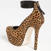 Alice + Olivia Lucille Pump in Brown (natural) - Lyst