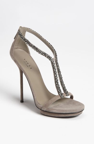 Gucci Naomi Sandal in Gray (beige) - Lyst