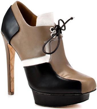 L.a.m.b. Doroata - Lyst