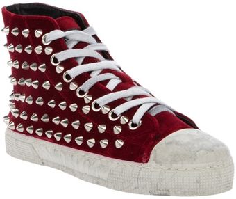Gienchi Studded Velvet Sneaker - Lyst