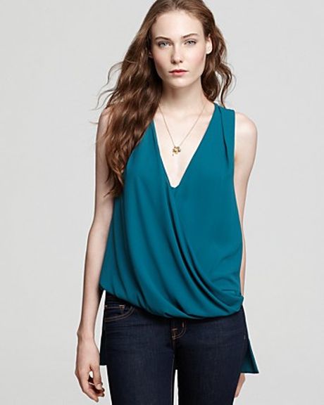 Bcbgmaxazria Tank Front Twist in Blue (jewel green) - Lyst