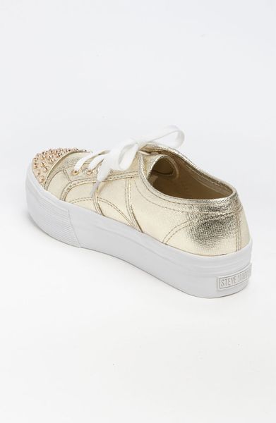 Steve Madden Braadys Platform Sneaker in Gold | Lyst