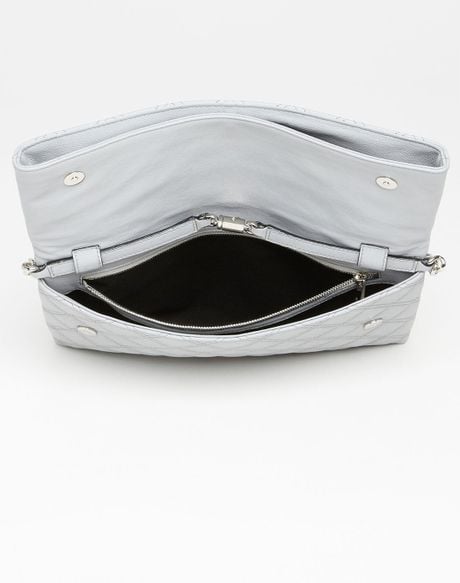 marc jacobs white clutch