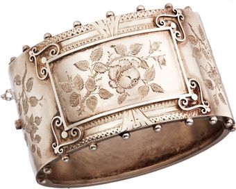 Olivia Collings Antique Jewelry Silver Floral Bangle - Lyst