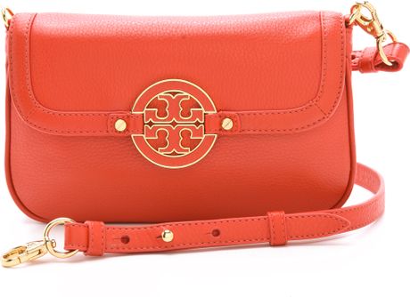 Tory Burch Amanda Cross Body Bag in Red - Lyst