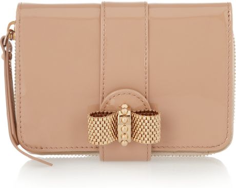 Christian Louboutin Patentleather Bow Wallet in Beige (nude) - Lyst