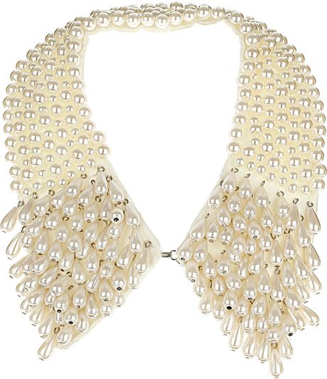 Topshop Mega Pearl Collar in White (cream) - Lyst