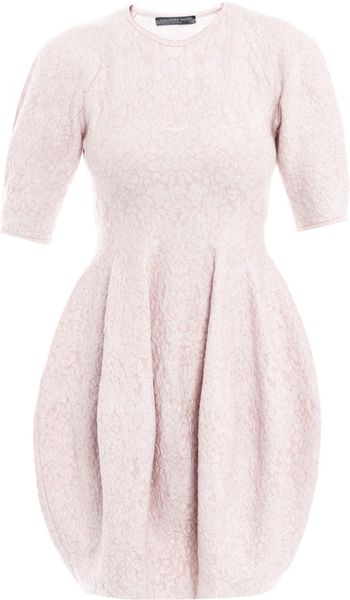 Alexander Mcqueen Cherry Blossom Jacquard Dress in Pink (cherry) - Lyst