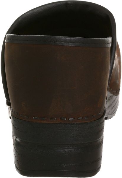 dansko men's professional oiled leather clog