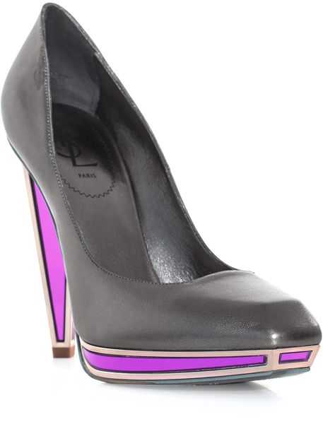 Yves Saint Laurent Vanda Pumps in Silver (gunmetal) - Lyst