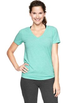 Gap Gapfit Breathe Vneck T - Lyst