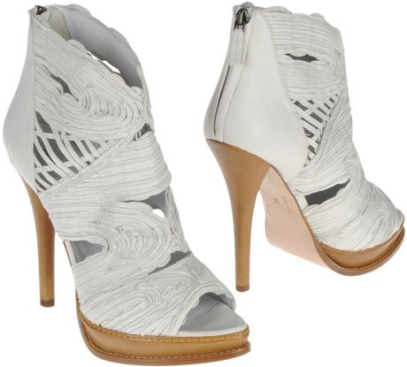 Ermanno Scervino Ankle Boots in White - Lyst