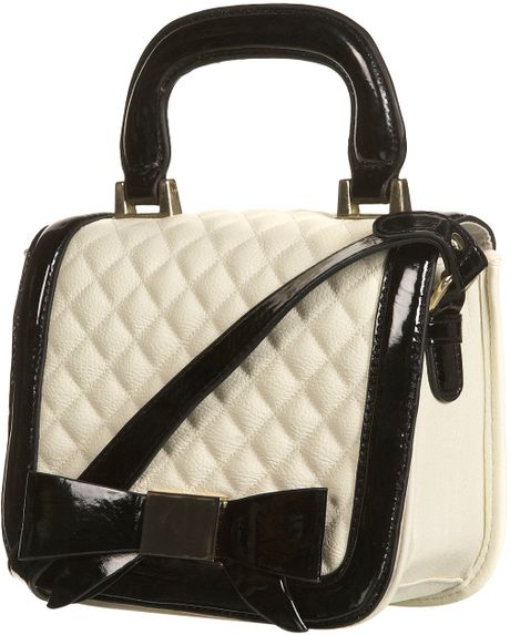 Topshop Quilted Lady Bow Bag in Beige (cream)