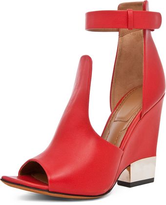Givenchy Podium Ankle Strap Sandal in Nappa Red - Lyst