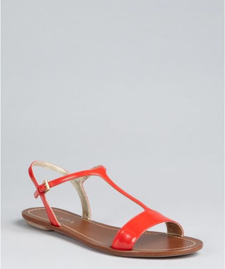 Prada Patent Leather T-Strap Flat Sandals in Red (coral (red)) | Lyst