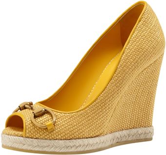 Gucci Woven Raffia Wedge Pump Bumblebee - Lyst