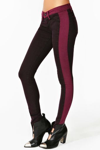Nasty Gal In Line Skinny Jeans - Lyst