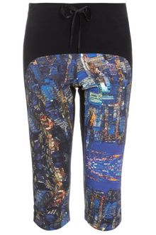 Lucas Hugh City Print Lexington Capri Leggings - Lyst