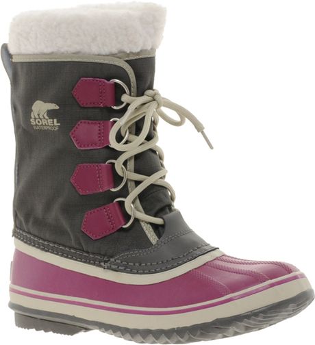 sorel winter carnival boots grey