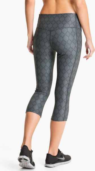  - nike-anthracite-grey-cool-grey-poly-print-capri-tights-product-3-5639288-412118170_large_flex