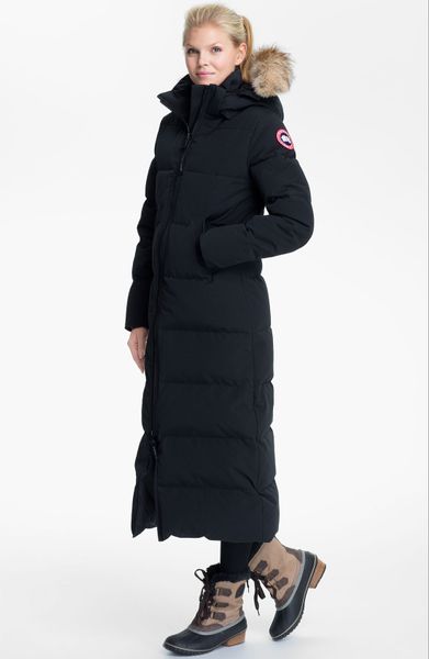 Canada Goose 'Mystique' Down Parka With Genuine Coyote Fur Trim in