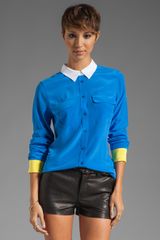  Slim Signature Colorblock Blouse