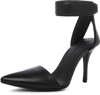 Alexander Wang Liya Leather Pump in Black - Lyst