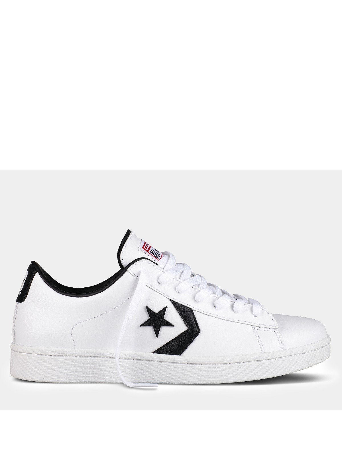 converse pro leather trainers in white