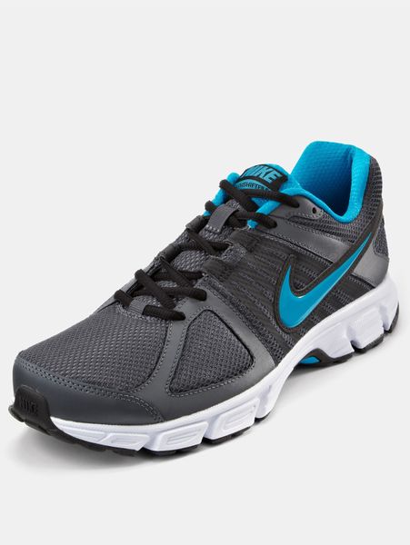 nike running trainers sale