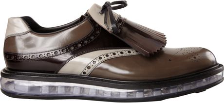 golf shoes with tassels