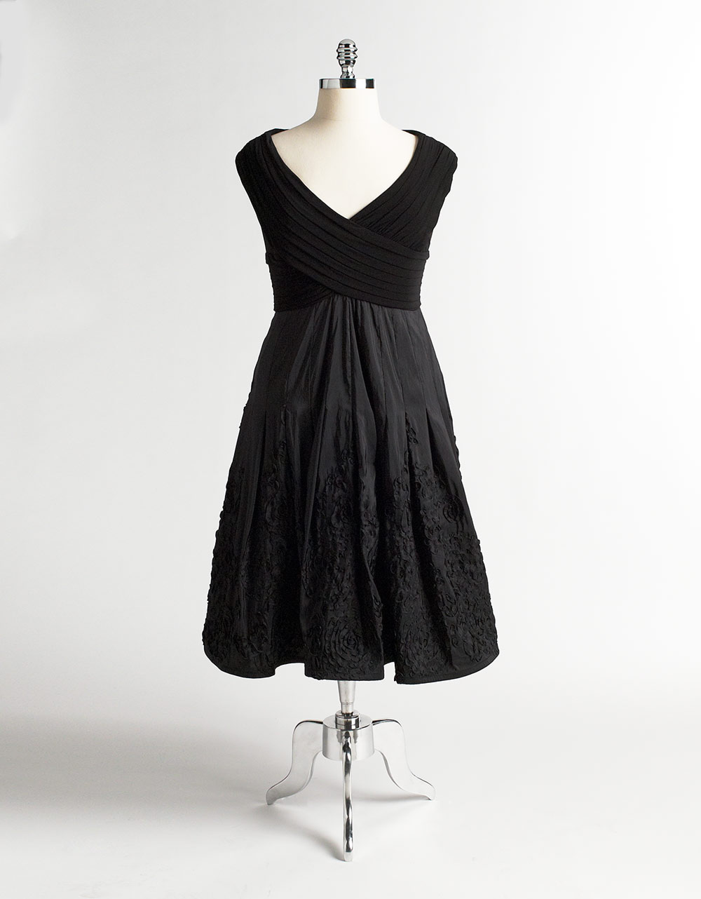 black vneck dress