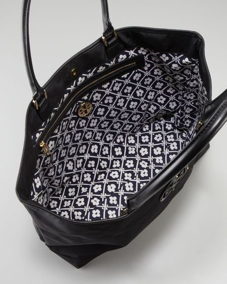 tory burch stacked logo tote