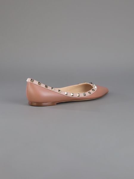 Valentino Studded Flat Shoe in Pink (powder) | Lyst