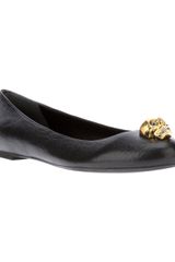 Alexander McQueen Skull Detail Pump