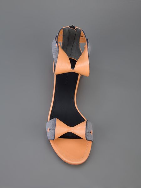 balenciaga pullover fake