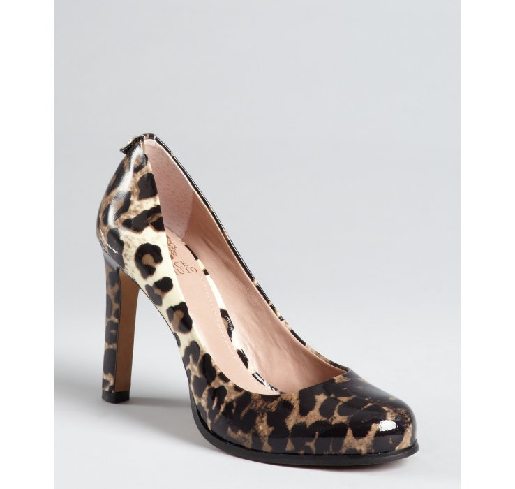 vince camuto leopard print flats