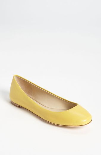 Vera Wang Lara Flats - Lyst