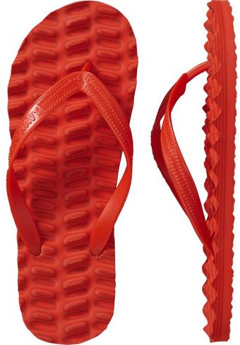 Old Navy Active Textured Flip Flops - Lyst