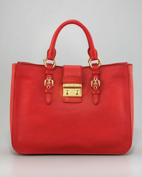 miu miu red purse