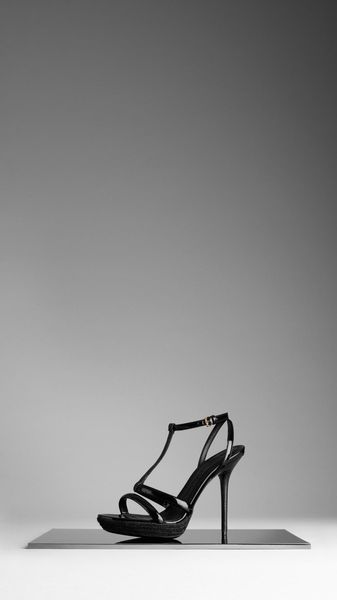 Burberry Patent Leather Platform Sandals - Lyst