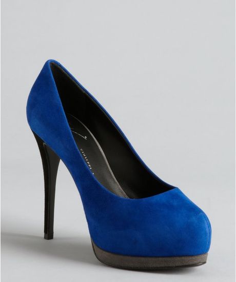 blue sole pumps