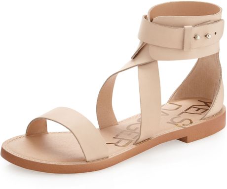 Kelsi Dagger Macbeth Flat Ankle Strap Sandal in Pink (blush) | Lyst
