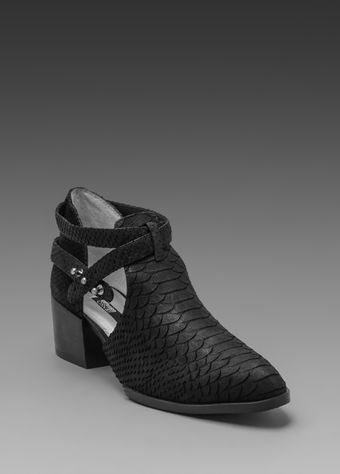 Senso Qimat Bootie in Matte Black Snake - Lyst