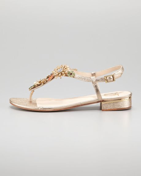... Marla Floral Brooch Flat Thong Sandals in Gold (pale gold) - Lyst