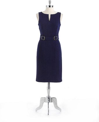 David Meister Sleeveless V Neck Dress - Lyst