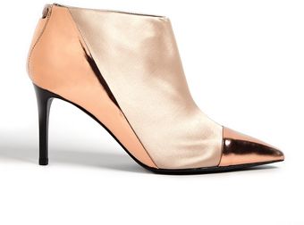 See By Chloé Nubie Gold Metallic Pointed Ankle Boot - Lyst