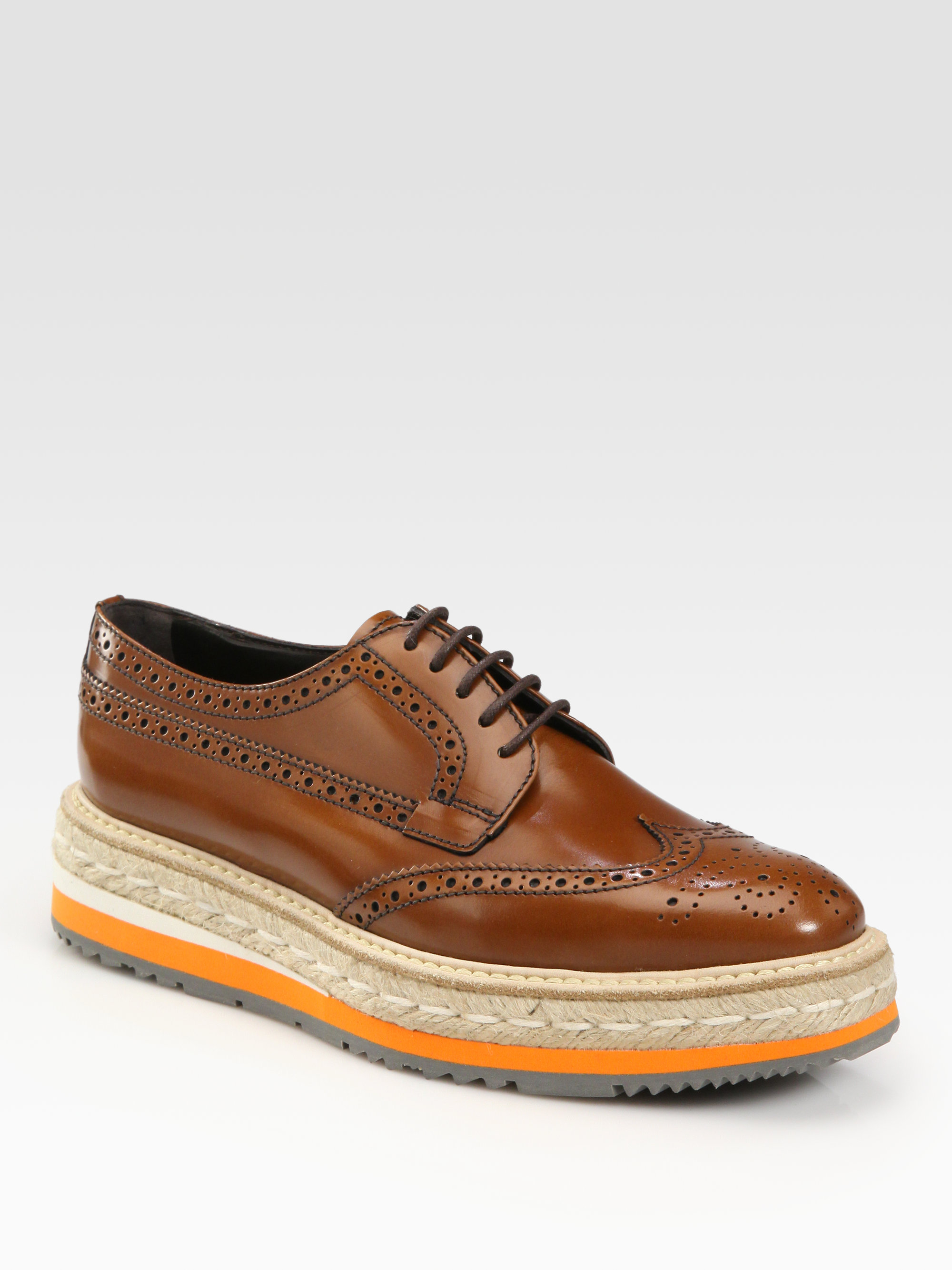 formal womens wingtip shoes