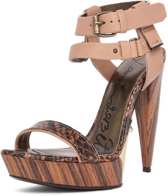 Lanvin Stacked Heel in Camel Beige - Lyst