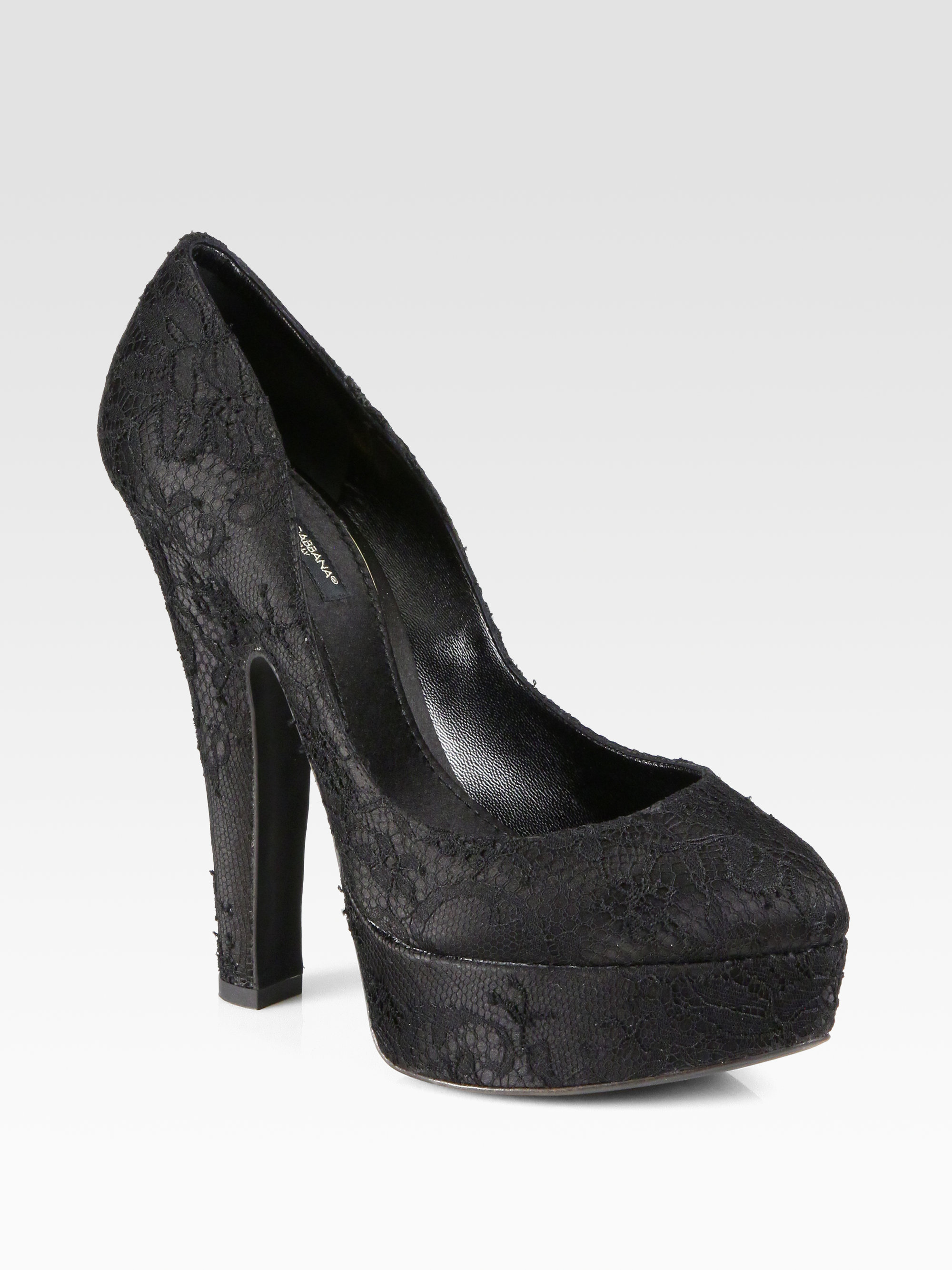 dolce and gabbana lace pumps